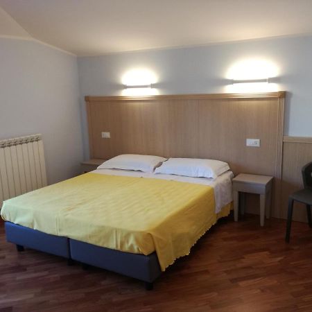 Fonte Nuova Penne Bed & Breakfast Bagian luar foto